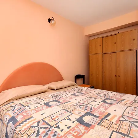 Zaklopatica 995b Apartment
